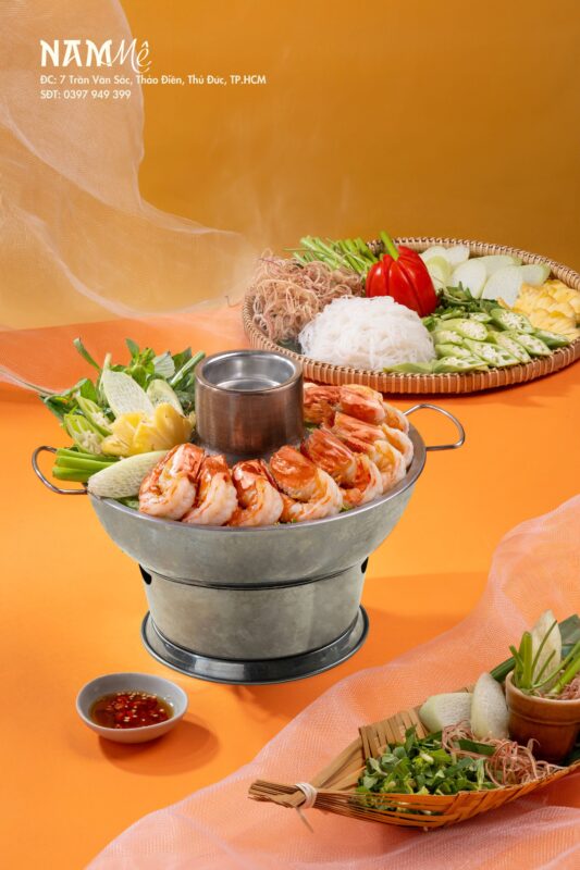 Nhà hàng quê nhà Quận 2