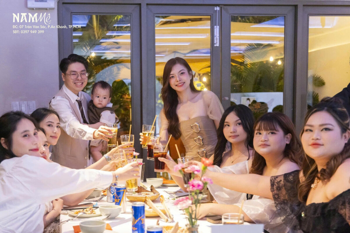 Đặt Tiệc Thôi Nôi Ở Đâu