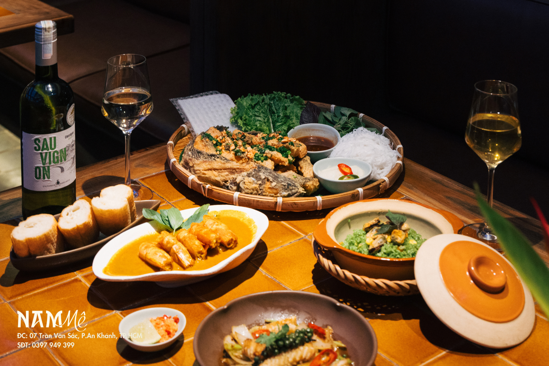 tiệc tất niên tiếng Anh