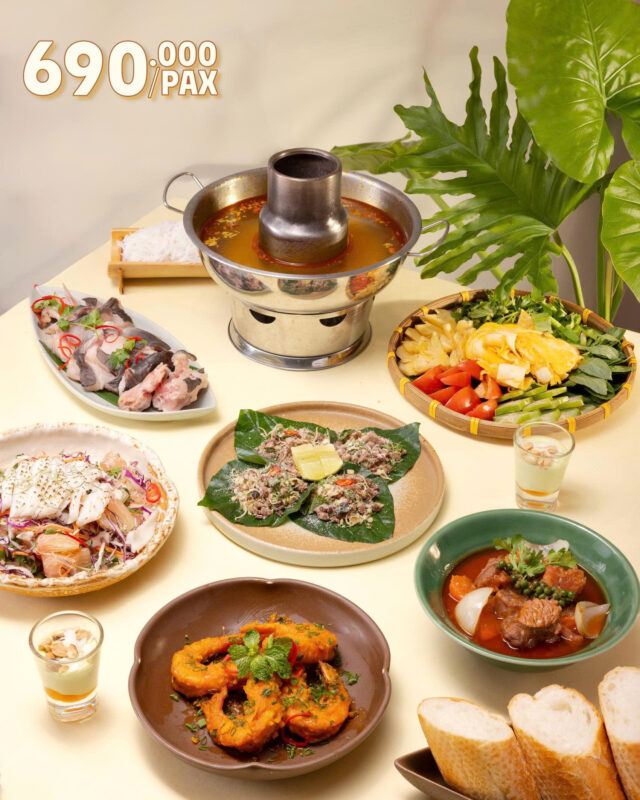 Đặt tiệc tất niên