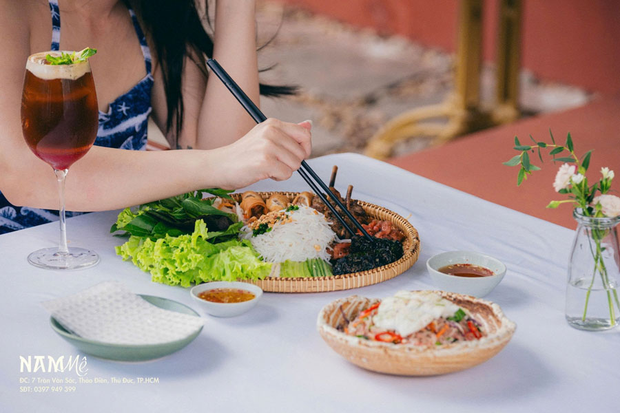 Places Must Eat in Saigon Ho Chi Minh City